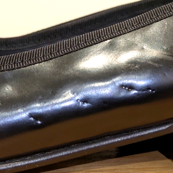 Bow-Tie 6 1/2 Men's Leather Loafers with Black Bows and Skull and Crossbones - Picture 15 of 16